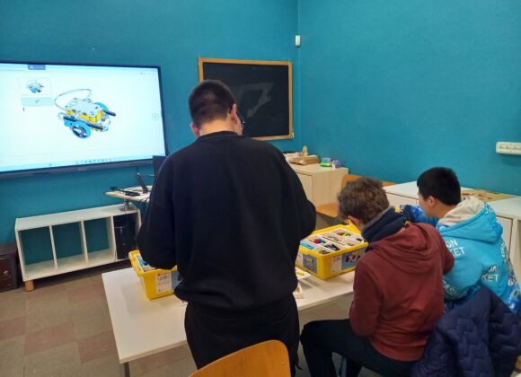 20251127_180728 Stampa 3D e thinkering al Fablab di IUSTUSPACE