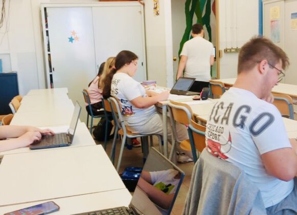 Recupero scolastico con lo Spazio Studio Junior di IUTUSPACE